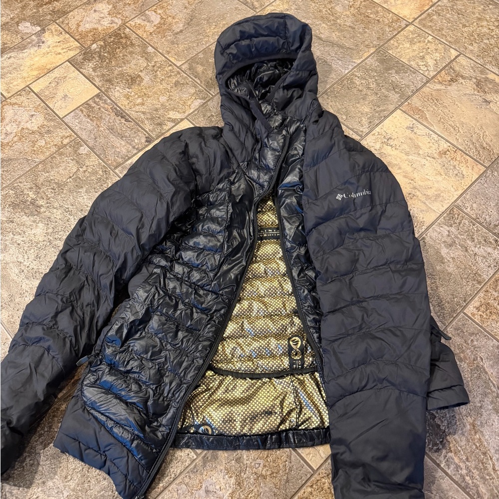Columbia Dark Quilted Hooded Jacket